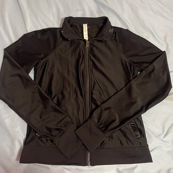 lululemon athletica Jackets & Blazers - SOLD 🍙